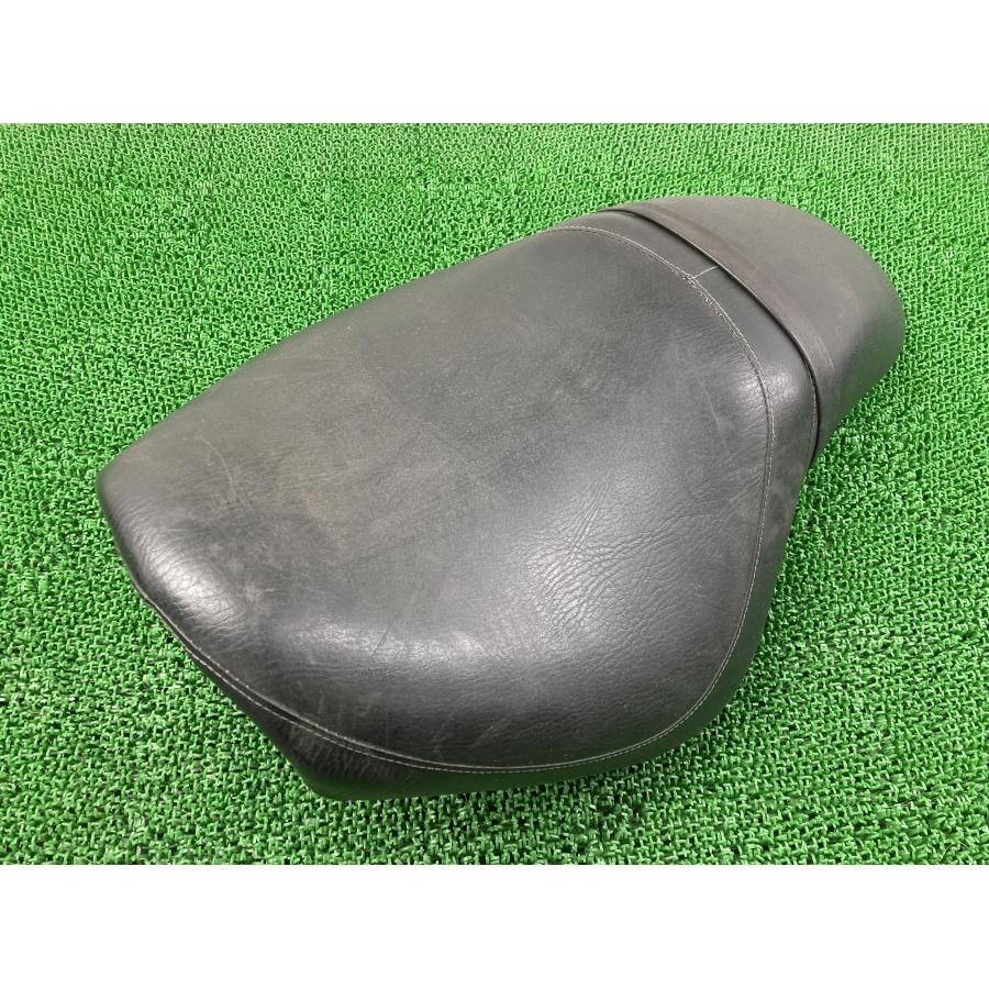 Vツインマグナ250 シート KCRA ホンダ 純正 バイク 部品 MC29 前期 破れ無し 品薄 希少品 車検 Genuine 【中古】 90 ホンダ（HONDA） Vツインマグナ250 シート KCRA 純正 中古 バイク 部品
