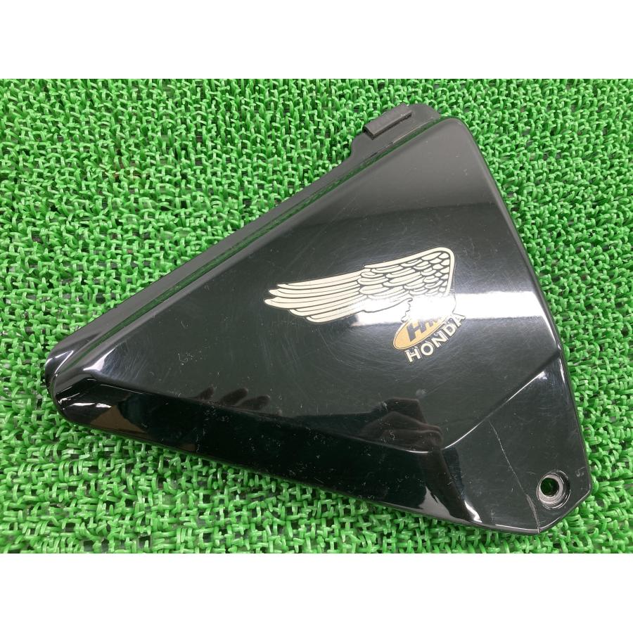 ホンダ（HONDA） CB1100 サイドカバー 右 黒 MGC 純正 中古 バイク