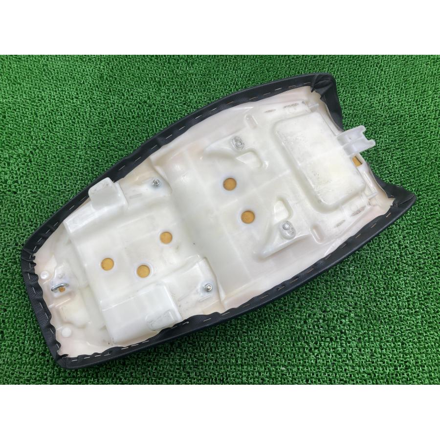 ホンダ（HONDA） CB400SF シート MCE 純正 中古 バイク 部品 NC42 修復