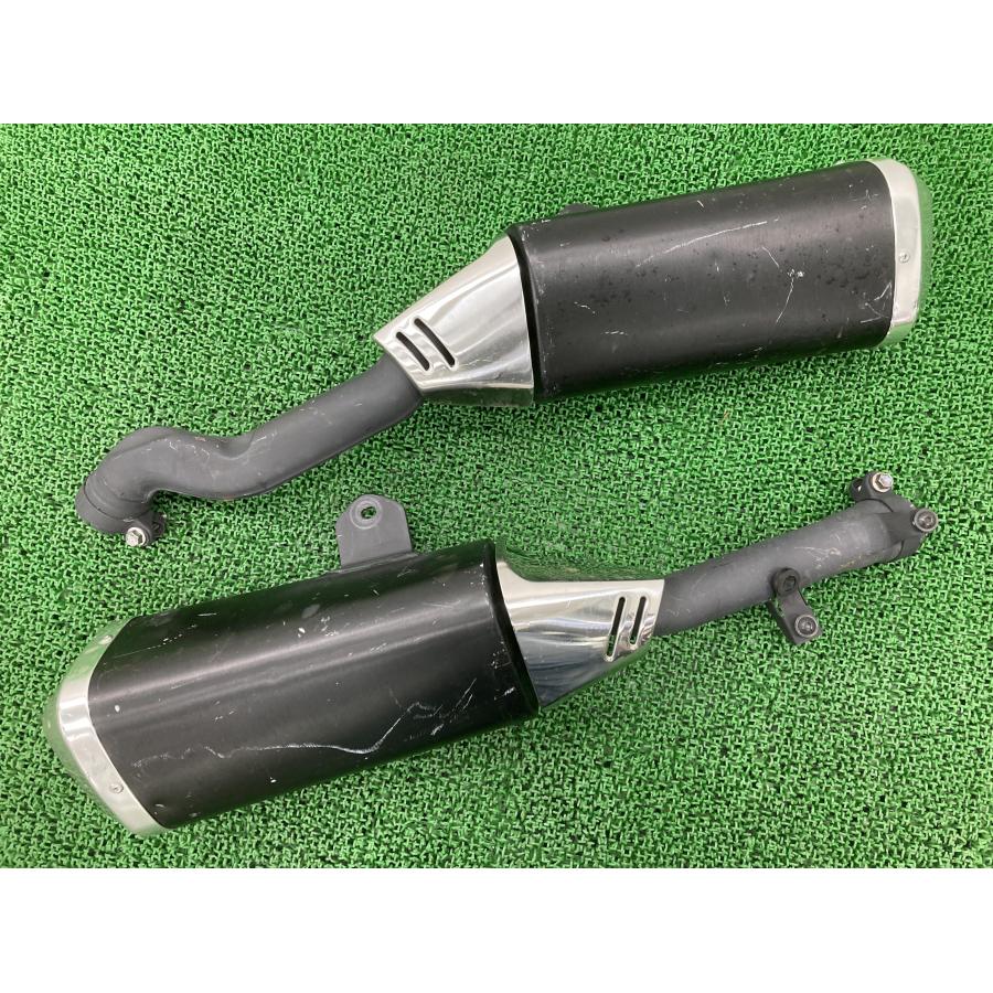 GSX-R1000 サイレンサーマフラー 左 21H0 スズキ 純正 バイク 部品 GT77A K7 K8 コケキズ無し 品薄 車検 Genuine 【中古】 35 スズキ（SUZUKI） GSX-R1000 サイレンサーマフラー 左右 21H0 純正