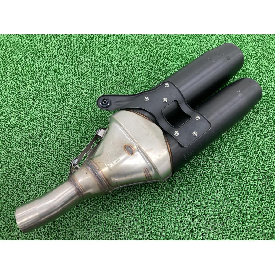 モンスター1200S サイレンサーマフラー 573.2.124.1AB ドゥカティ 純正 Monster1200S M1200S コケキズ無し 品薄 【中古】 23 モンスター1200S サイレンサーマフラー 573.2.124.1AA ドゥカティ 純正