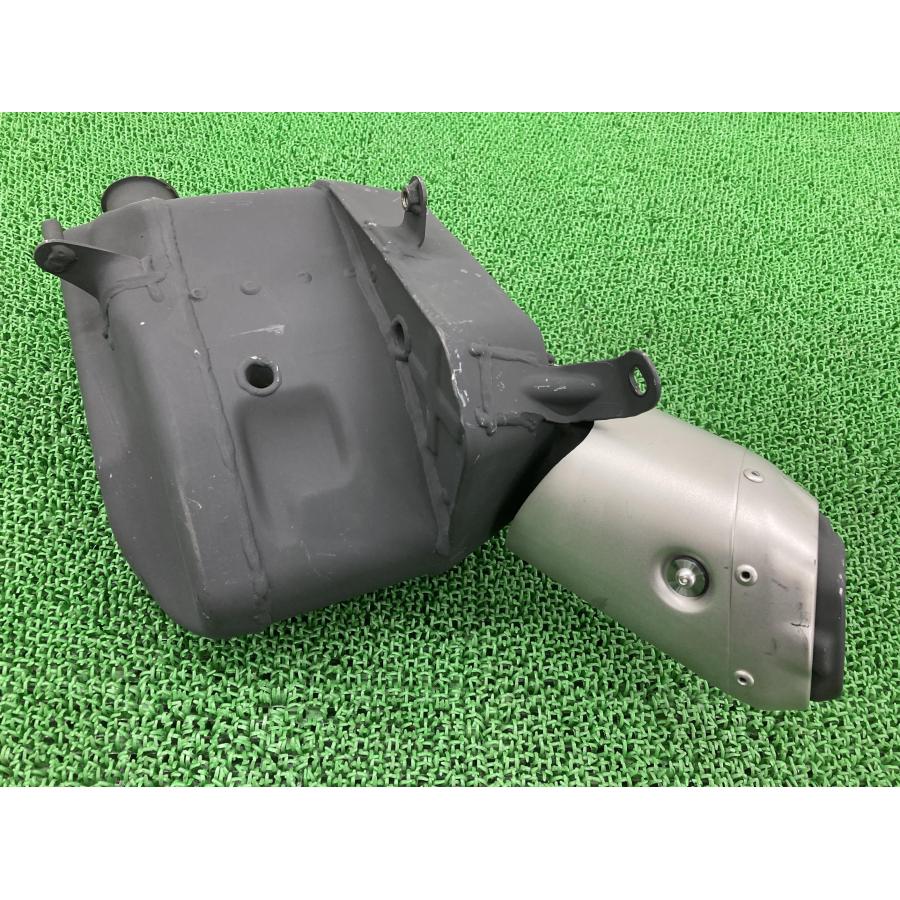 ストリートトリプル765 サイレンサーマフラー 2202065 トライアンフ