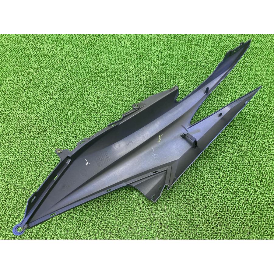 ヤマハ発動機 シグナスRAY-Z シートカウル 右 青M 1GC ヤマハ 純正