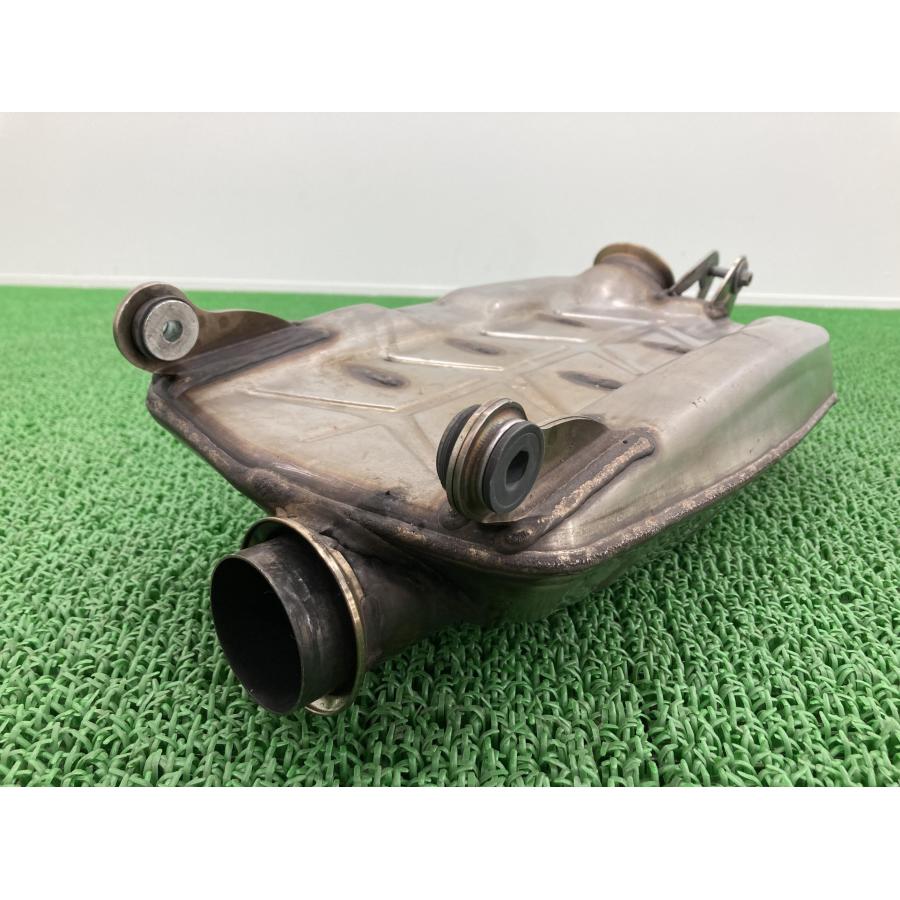 690デュークR エキパイマフラー 760.05.050.100 KTM 純正 バイク 部品 LC4 690DukeR コケキズ無し 品薄 車検 Genuine 【中古】 52 690デュークR エキパイマフラー 760.05.050.100 KTM 純正 中古 バイク