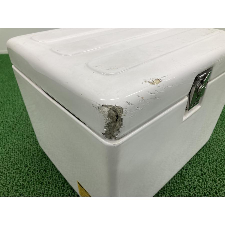 【取引中】JMS リアボックス　美品　トップケース　トランク　スーパーカブ等に JMS製スーパーカブ トップケース 白 社外 中古 バイク 部品 ラゲージM