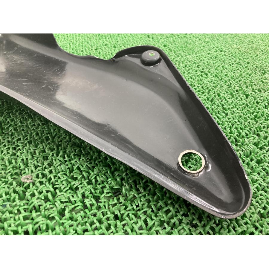 ゼファー1100 サイドカバー 左 黒 社外 中古 バイク 部品 ZR1100A