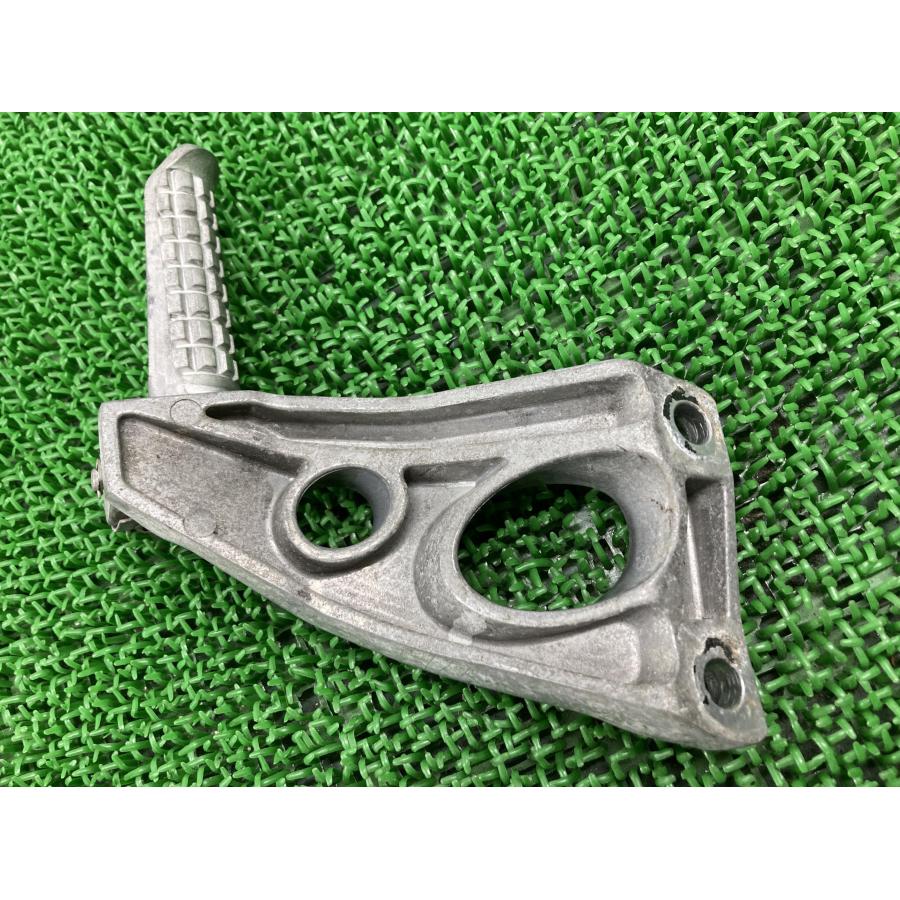 カワサキ（Kawasaki） ZRX1100 タンデムステップ 左 1822 ZRT10C-002