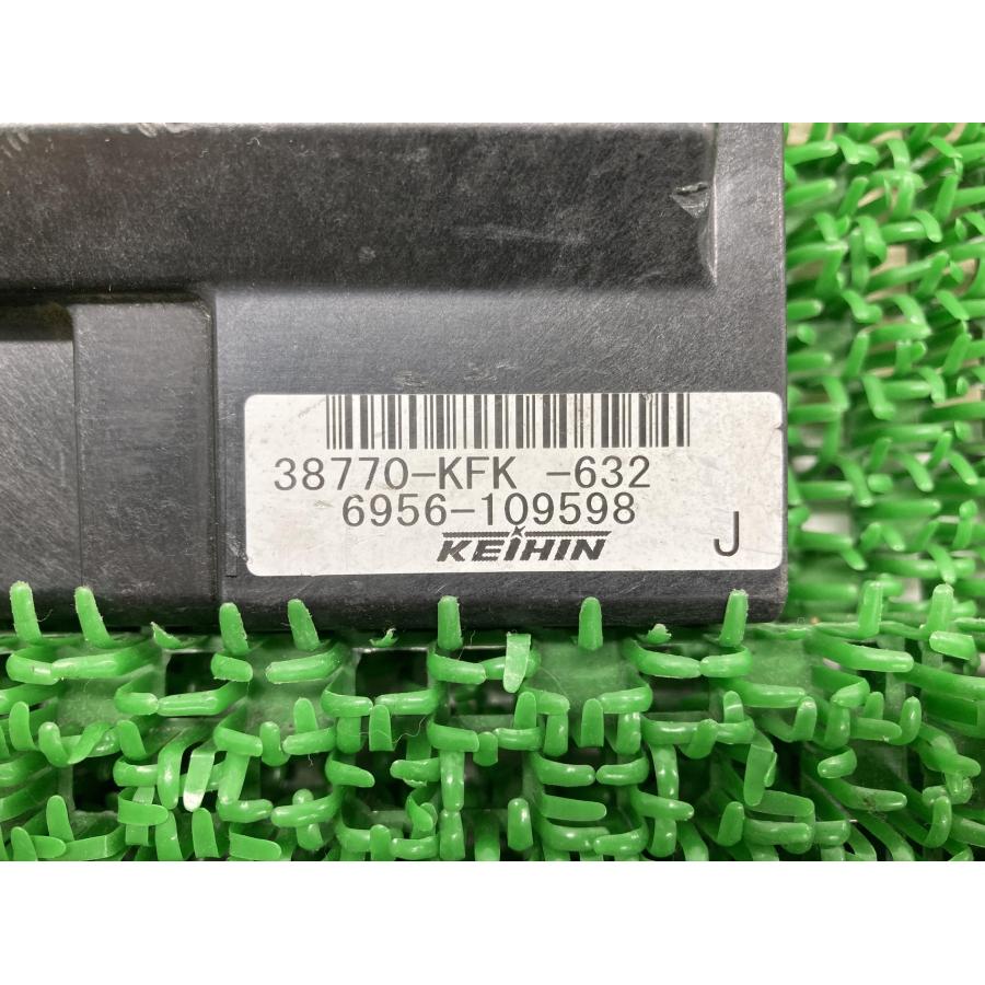 VTR250 イグナイター ホンダ 純正 中古 バイク 部品 MC33 CDI PGM-FIユニット 割れ欠け無し 品薄 車検 Genuine 24_2