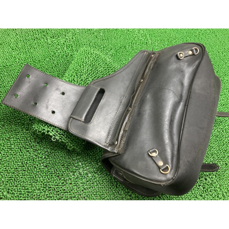 デグナー製 サイドバッグ 右 社外 中古 バイク 部品 DEGNER 10L