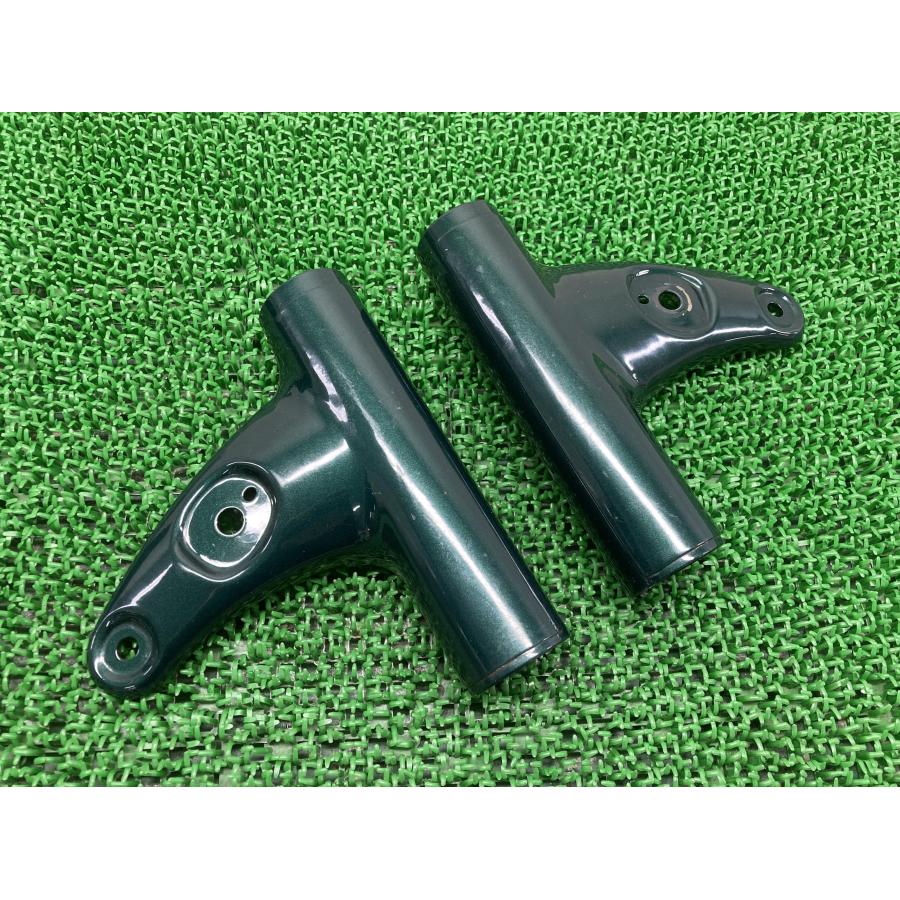 カワサキ（Kawasaki） エストレヤ ヘッドライトステー 左右 緑M 純正 