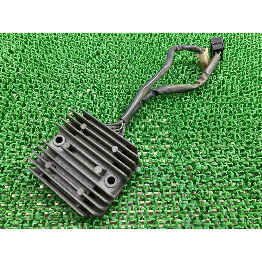 ホンダ（HONDA） スティード400 レギュレター 純正 中古 バイク 部品