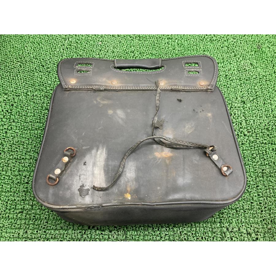 デグナー製 サイドバッグ 片側 社外 中古 バイク 部品 13L 修復素材に