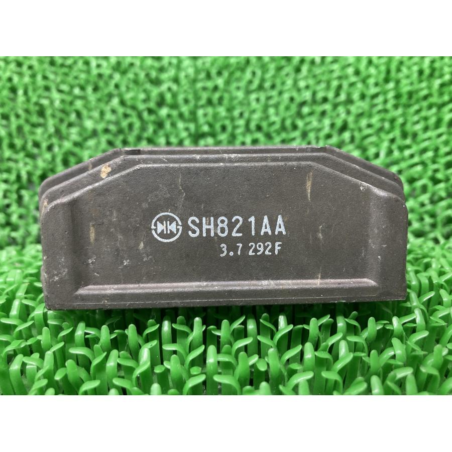 MT-07 レギュレター ヤマハ 純正 レギュレーター レクチファイアー モンスター1200 ハイパーモタード821 XSR700 【中古】 72 ヤマハ発動機 MT-07 レギュレター ヤマハ 純正 中古 バイク 部品