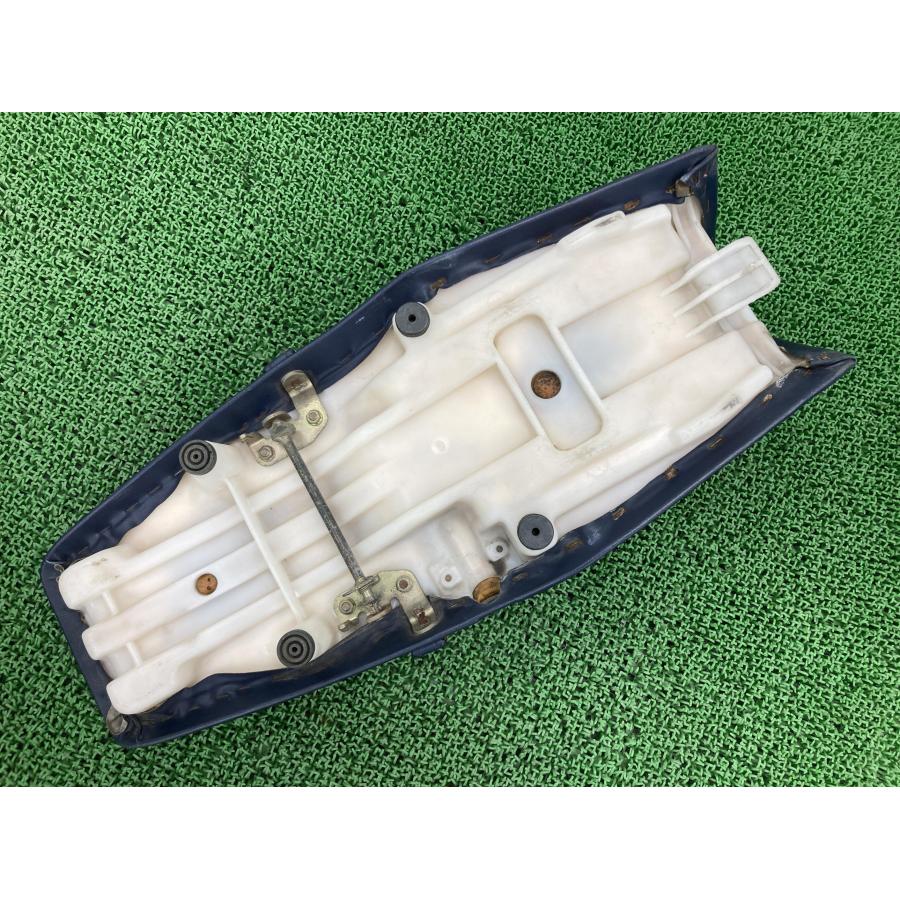 ヤマハ発動機 TZR250 シート 1KT ヤマハ 純正 中古 バイク 部品 修復