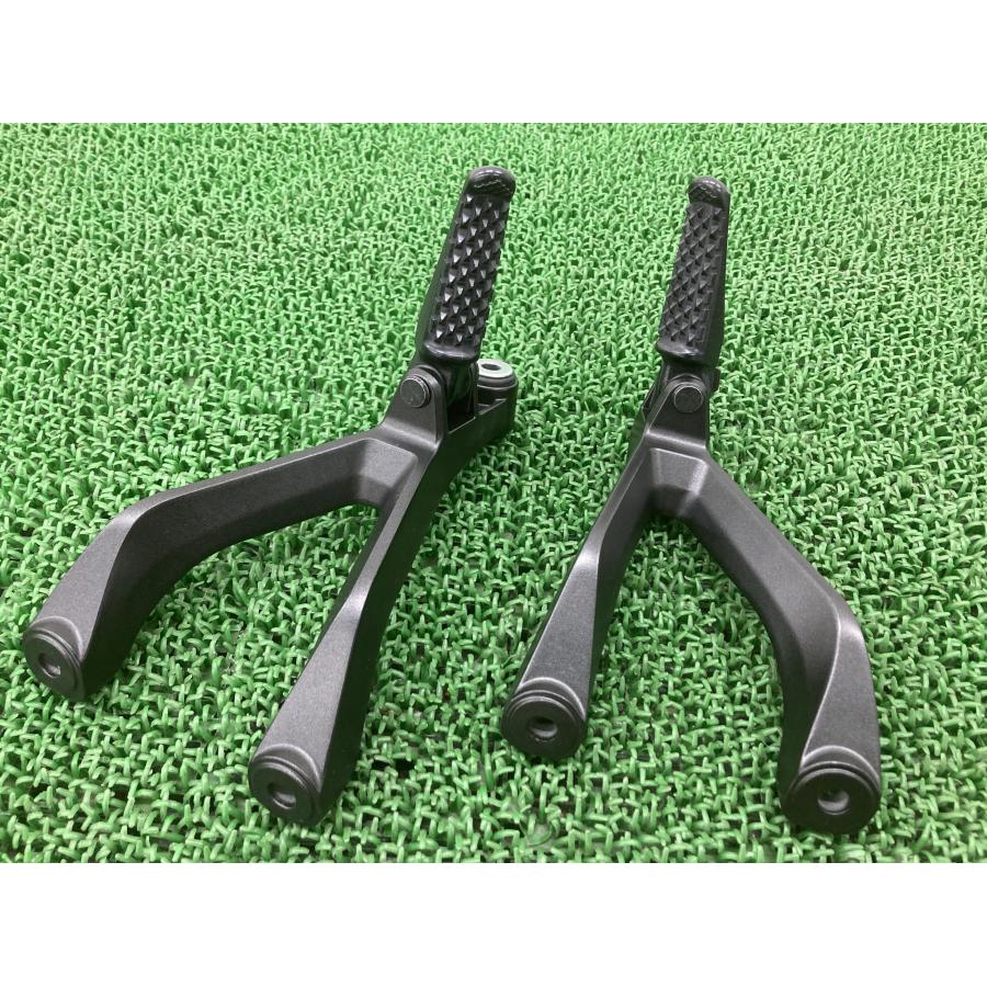ホンダ（HONDA） CBR1000RR-RSP タンデムステップ 左右 MKR 純正 中古