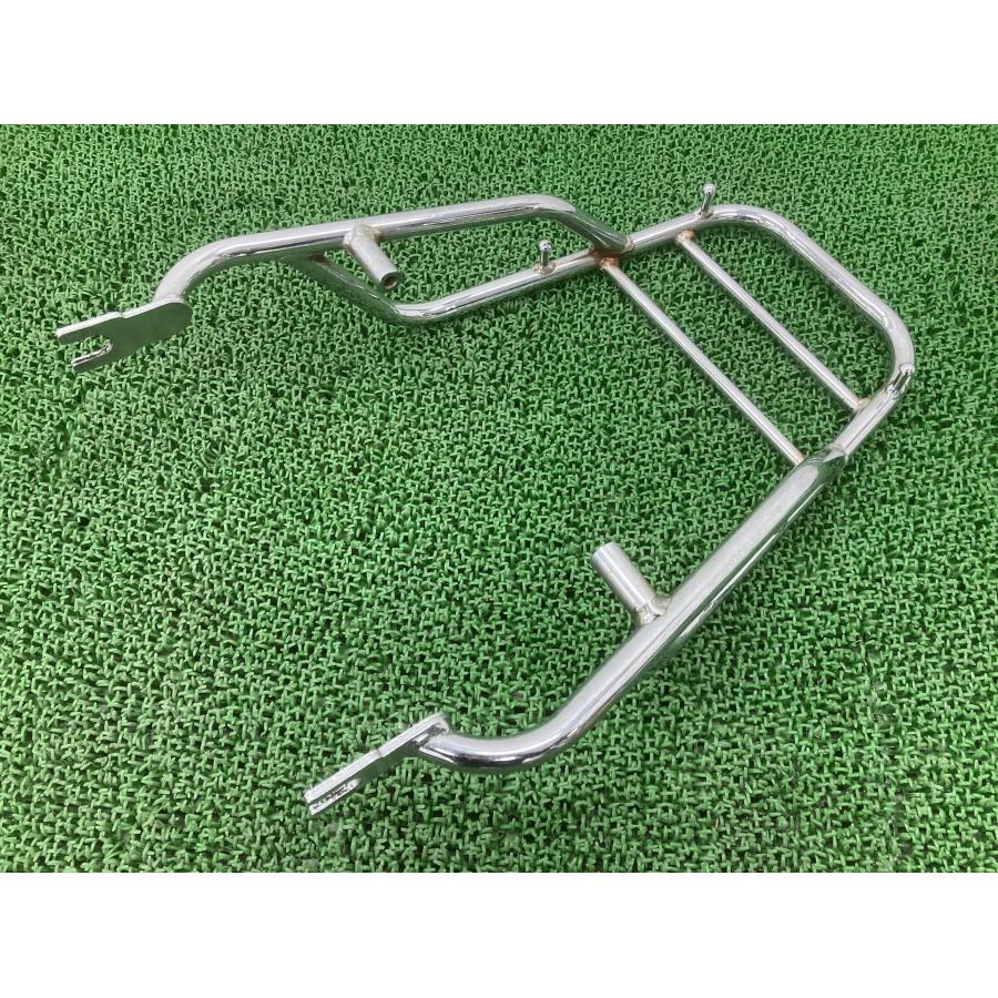 カワサキ純正　キャリア　W800 W650 W400 タンデムバー カワサキ（Kawasaki） W650 リアキャリア 純正 中古 バイク 部品