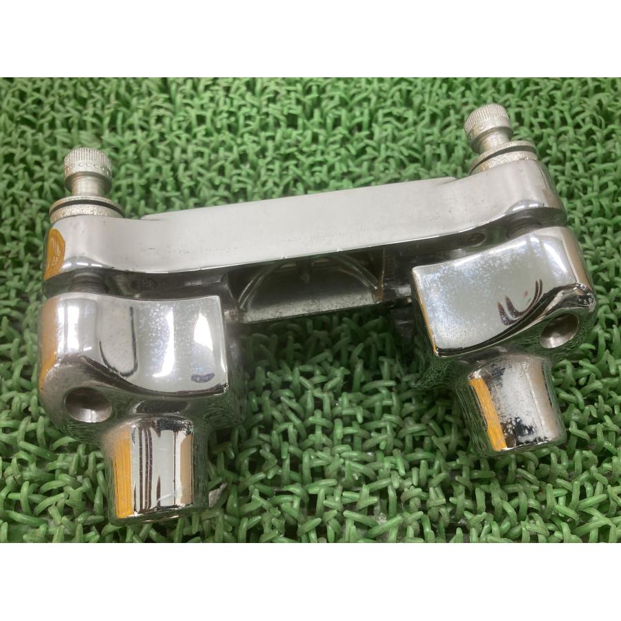 FLSTC ハンドルポスト 56568-86B ハーレー 純正 バイク 部品 FXSTC ソフテイル クランプ ライザー 車検 Genuine 【中古】 82 FLSTC ハンドルポスト 56568-86B ハーレー 純正 中古 バイク 部品