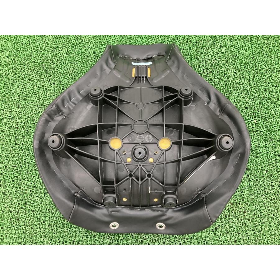 FLFBS フロントシート 52000333 ハーレー 純正 中古 バイク 部品