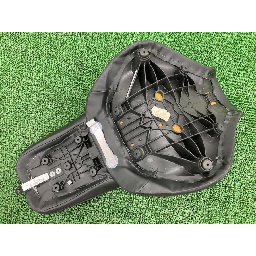 FLFBS シート 52000333 ハーレー 純正 バイク 部品 前後セット ソフテイル ファットボーイ 18年～FLFB 車検 Genuine 【中古】 3 FLFBS シート 52000333 ハーレー 純正 中古 バイク 部品 前後セット