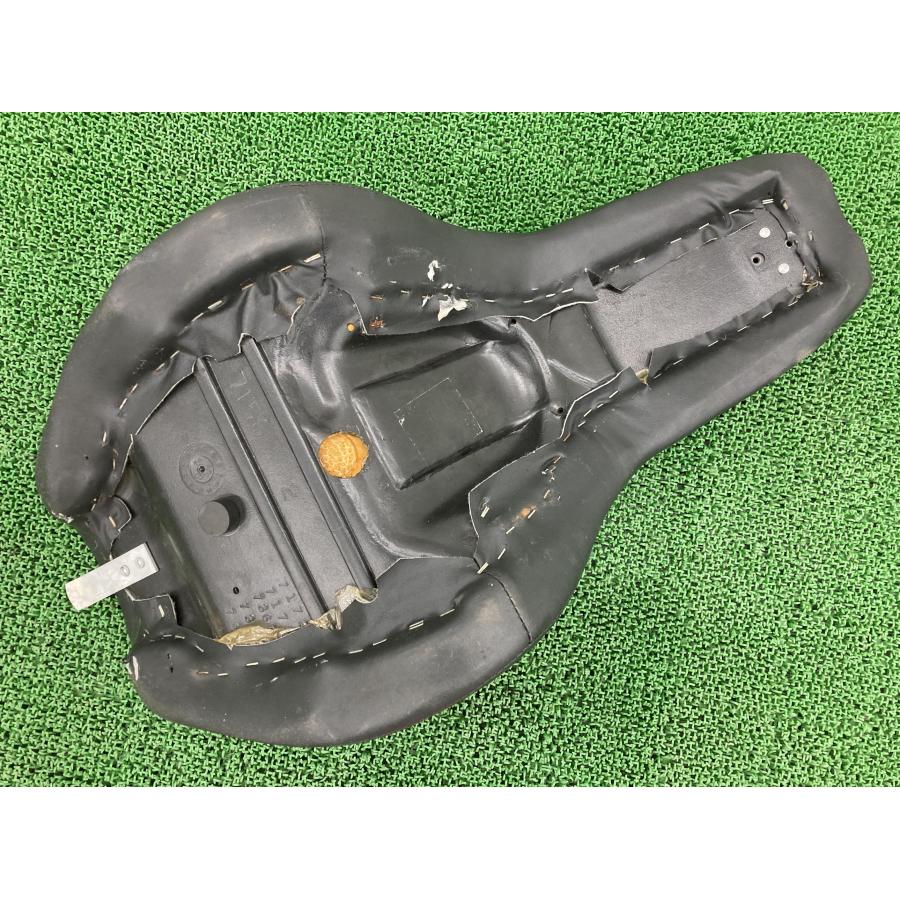 FXSTD シート ハーレー 純正 中古 バイク 部品 ソフテイルデュース