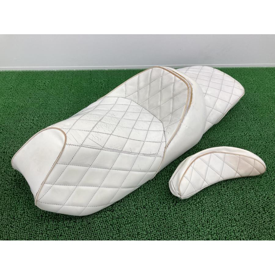マジェスティ250 シート 白 社外 中古 バイク 部品 SG03J 5GM マジェスティ250 シート 白 社外 中古 バイク 部品 SG03J 5GM