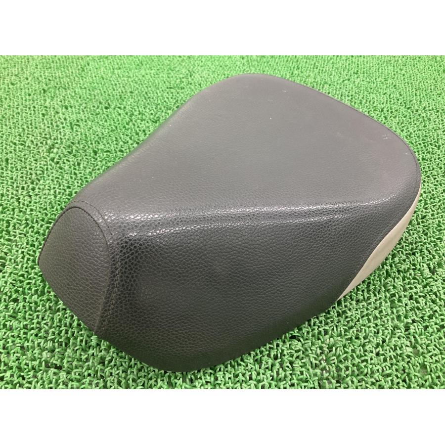 ホンダ（HONDA） スーパーカブ50 シート 純正 中古 バイク 部品 AA04 