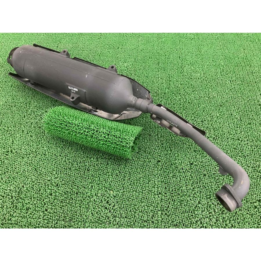 ダウンタウン200i マフラー LGF9 キムコ 純正 中古 バイク 部品 コケキズ無し DOWNTOWN200i KYMCO 品薄 車検 Genuine Eo KYMCO ダウンタウン200i マフラー LGF9 キムコ 純正 中古 バイク 部品