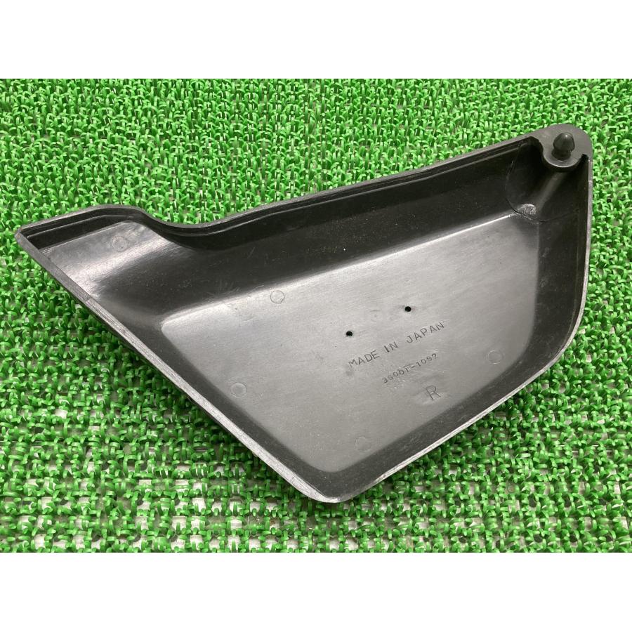 カワサキ（Kawasaki） KZ250CSR サイドカバー 右 在庫有 即納 純正