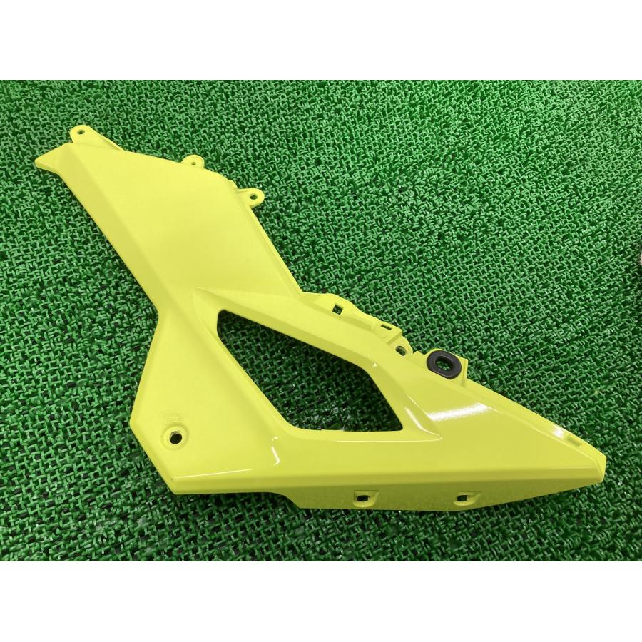 グロム サイドカバー 左 黄 K26 ホンダ 純正 中古 バイク 部品 JC92 GROM MSX コンディション良好 割れ欠け無し 車検 Genuine 65 ホンダ（HONDA） グロム サイドカバー 左 黄 K26 純正 中古 バイク
