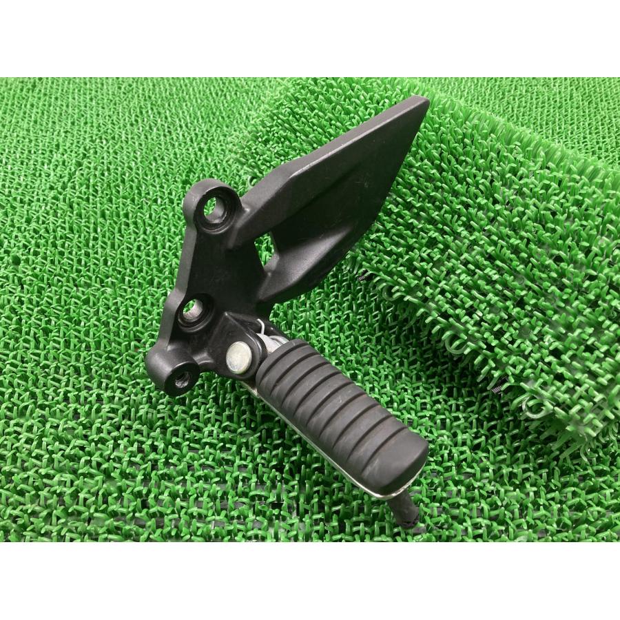 カワサキ（Kawasaki） NINJA250R ステップ 左 35063-0385A 純正 中古