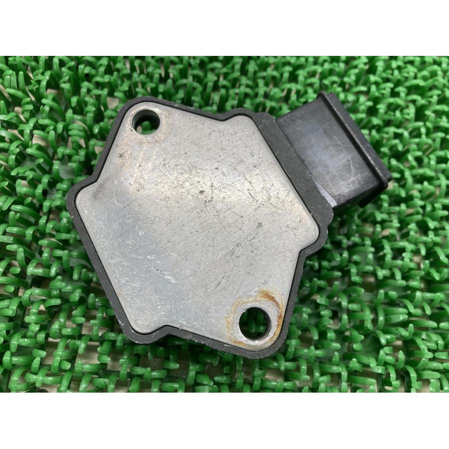 ホンダ（HONDA） フォルツァ レギュレター 純正 中古 バイク 部品