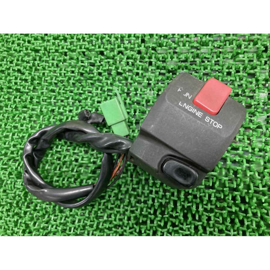 ゼファー400 ハンドルスイッチ 右 カワサキ 純正 中古 バイク ゼファー400 ハンドルスイッチ 右 カワサキ 純正 中古 バイク