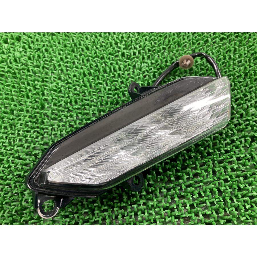 GL1800 フロントウインカー 右 1142-486 ホンダ 純正 中古 SC79 ゴールドウイング 大陸弾道ツアラー コンディション良好 Cj ホンダ（HONDA） GL1800 フロントウインカー 右 1142-486 純正 中古