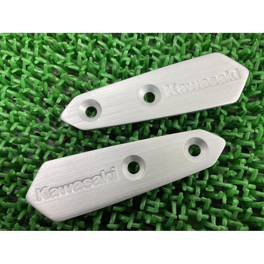 カワサキ ZX-25R エンジンスライダープレート 純正 中古 バイク カワサキ ZX-25R エンジンスライダープレート 純正 中古 バイク