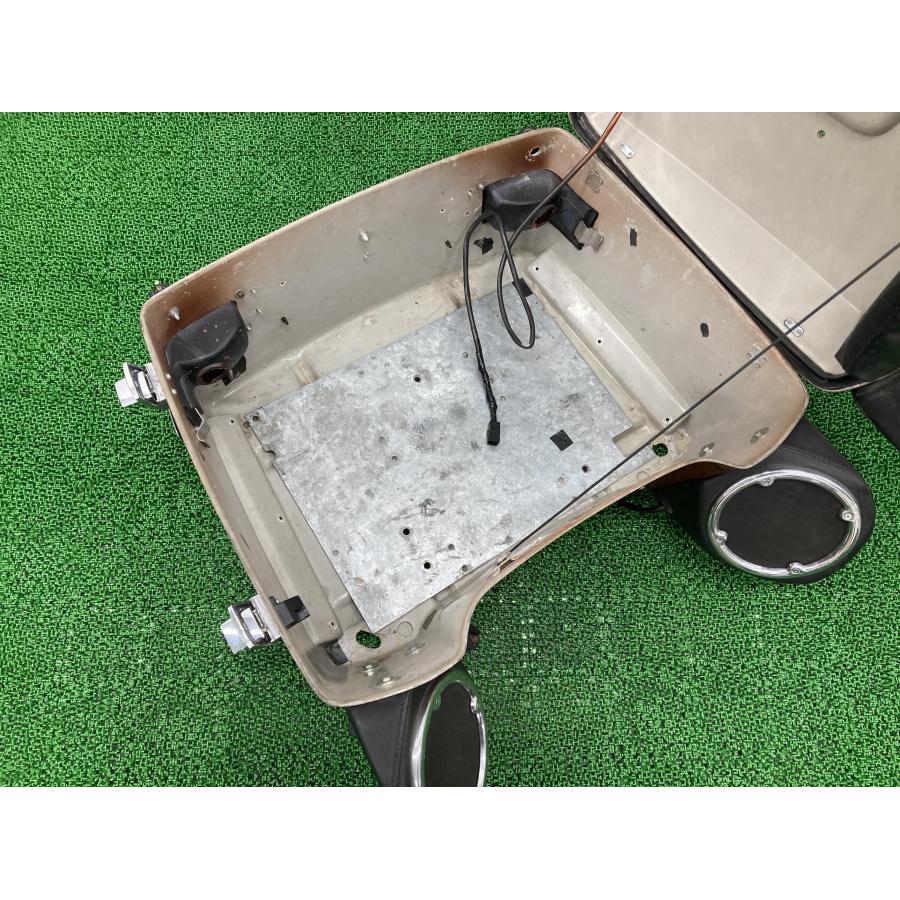 FLHTCUI1340 トップケース 1HD1FGR16WY608*** ハーレー 純正 中古 1998