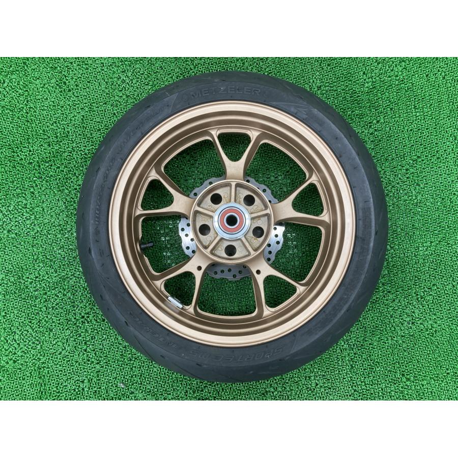 ZRX1200DAEG カワサキ　純正ホイール　美品　ダエグ カワサキ（Kawasaki） ZRX1200ダエグ リアホイール 金 0080 純正 中古