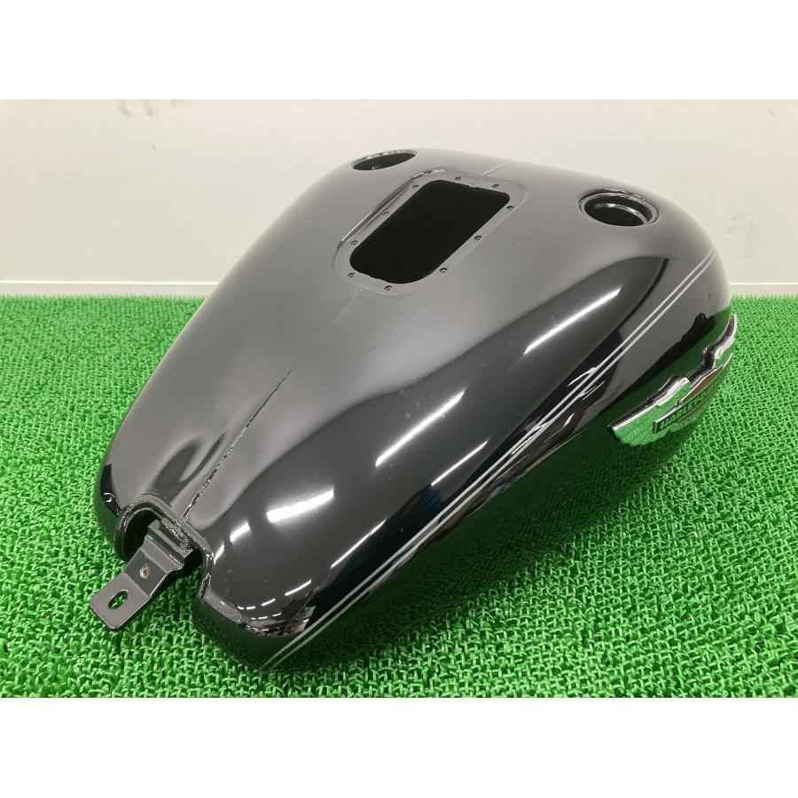 FLSTN1580 タンク 黒 ハーレー 純正 中古 バイク 部品 ソフテイル