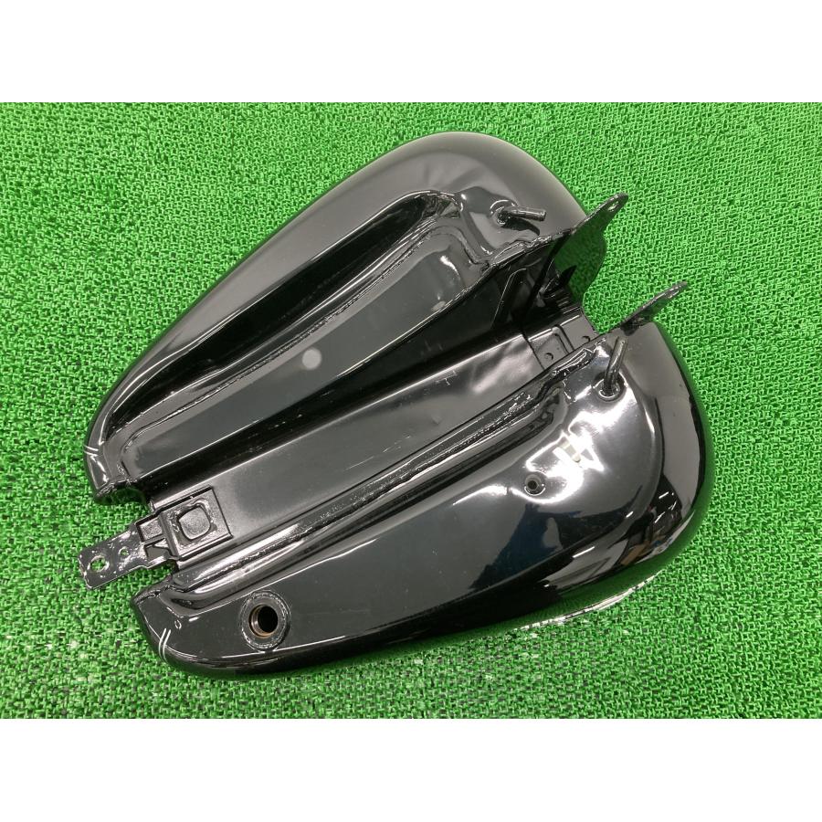 FLSTN1580 タンク 黒 ハーレー 純正 中古 バイク 部品 ソフテイル