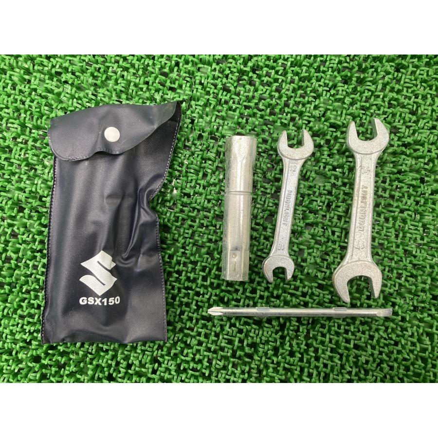 スズキ（SUZUKI） ジクサー150 車載工具 純正 中古 バイク 部品 NG4BG