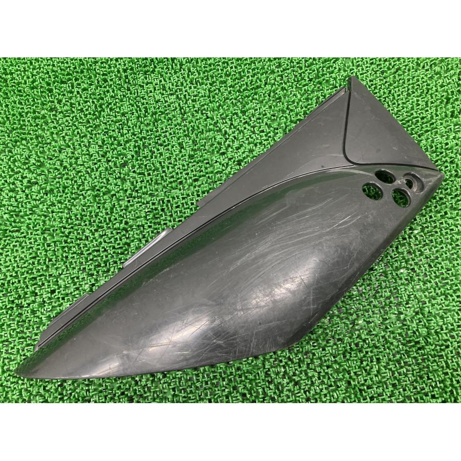 カワサキ（Kawasaki） Dトラッカー125 KLX125 サイドカバー 右 黒