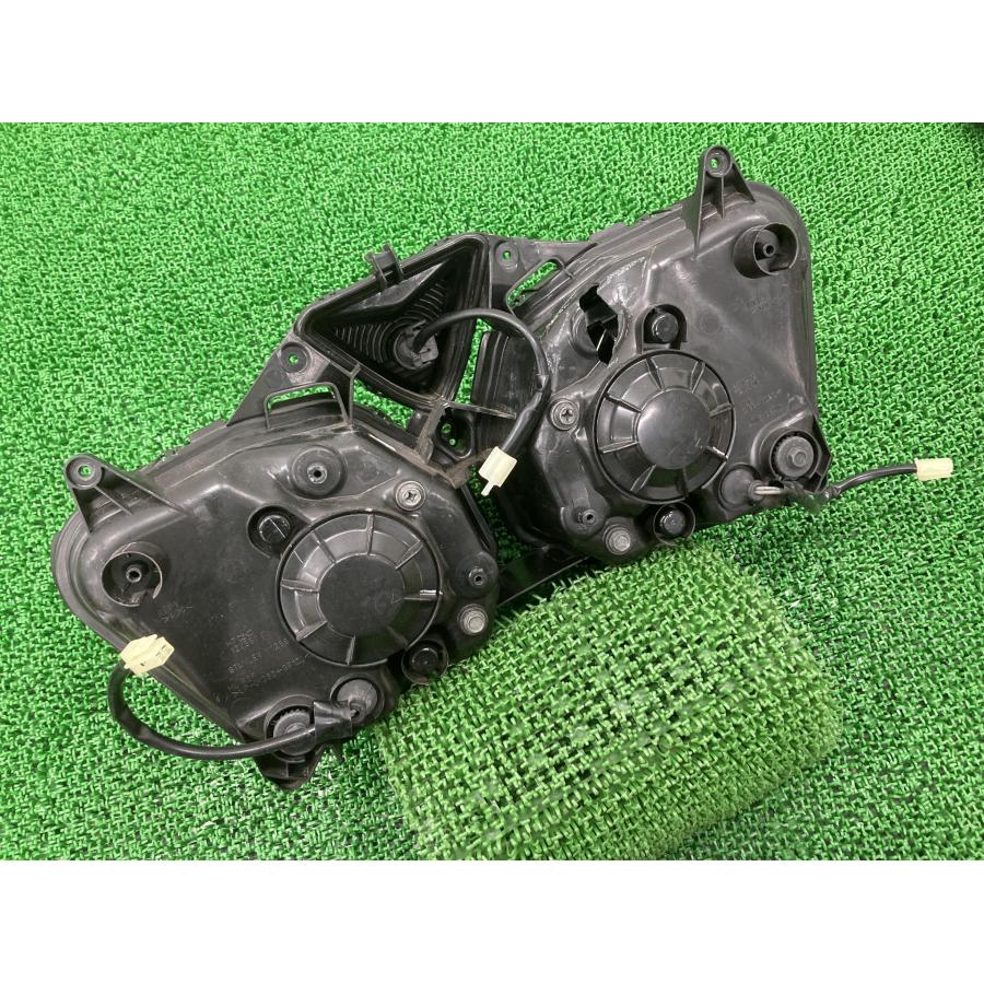 ヤマハ発動機 YZF-R25 ヘッドライト W1256 ヤマハ 純正 中古 バイク