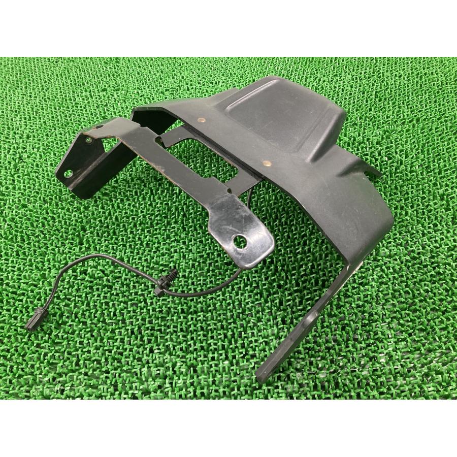 VRSCF1250 リアフェンダー 4438 092 ハーレー 純正 バイク 部品 V-ROD Vロッドマッスル ナンバー灯 割れ欠け無し 【中古】 44 VRSCF1250 リアフェンダー 4438 092 ハーレー 純正 中古 バイク 部品 V