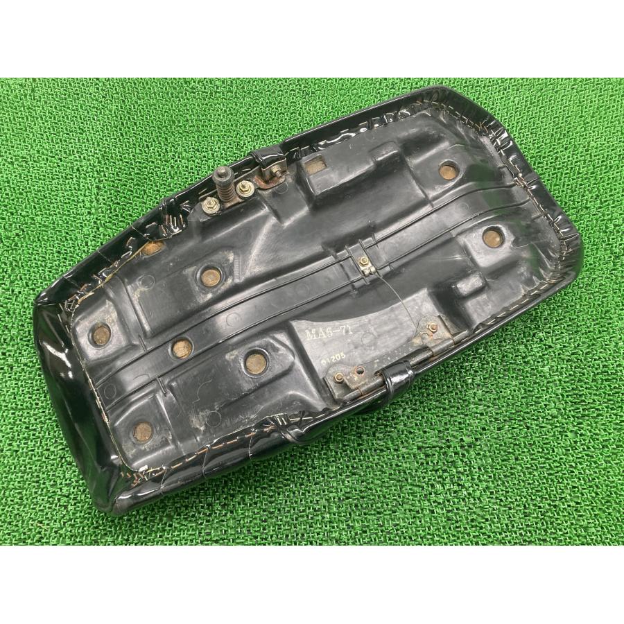 ホンダ（HONDA） CBX400F シート MA6 NC07-1049*** 純正 中古 バイク