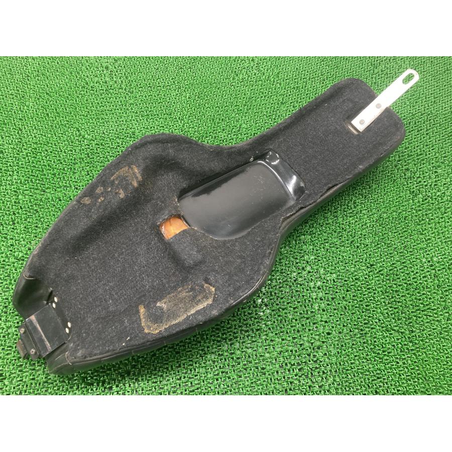 イージーライダース製XL883 XL1200 シート 社外 中古 バイク イージーライダース製XL883 XL1200 シート 社外 中古 バイク