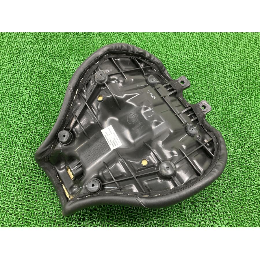 メテオ350ステラ シート 1100609/1100614 ロイヤルエンフィールド 純正 1100609 1100614 フロント メイン Meteor350 【中古】 65 メテオ350ステラ シート 1100609/1100614 ロイヤルエンフィールド 純正