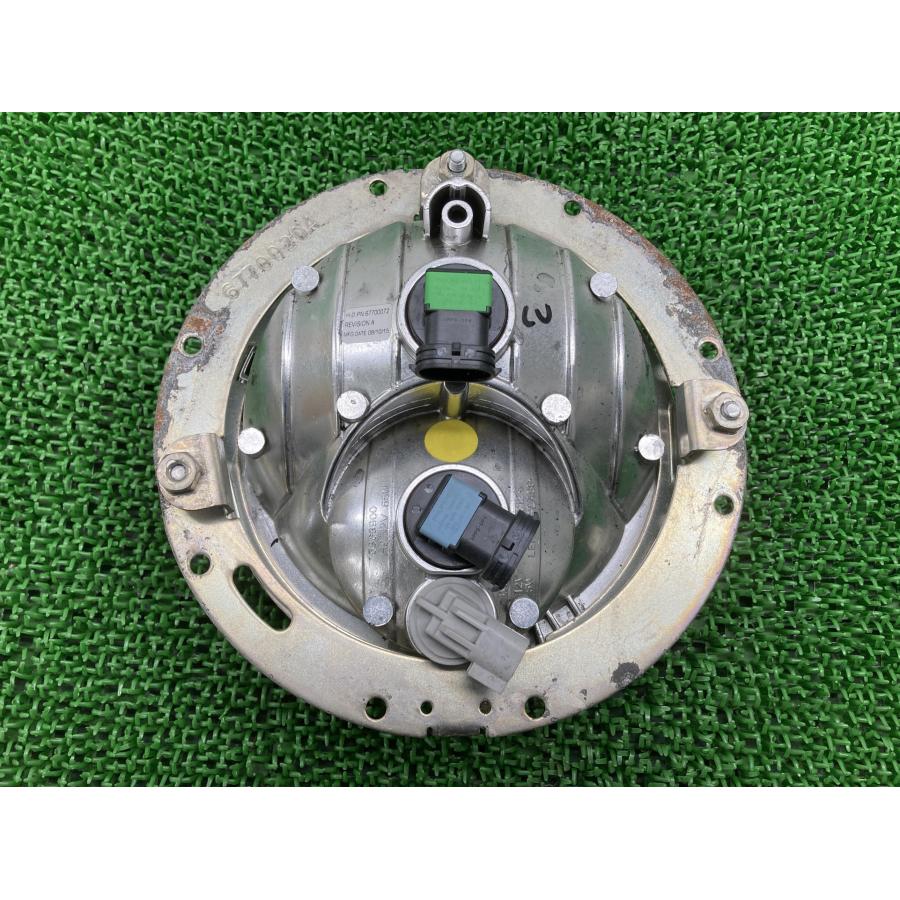FLHX1750 ヘッドライト 67700072 ハーレー 純正 中古 バイク 部品