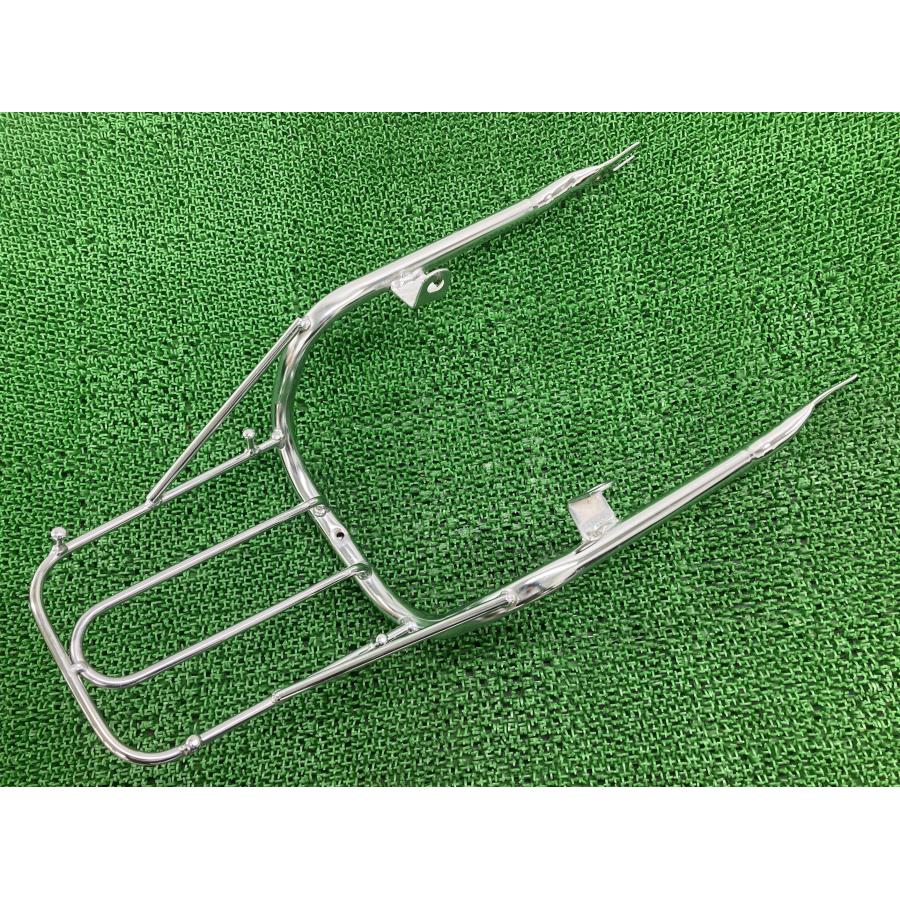 スズキ（SUZUKI） GN125H リアキャリア 純正 中古 バイク 部品 LC6PCJG