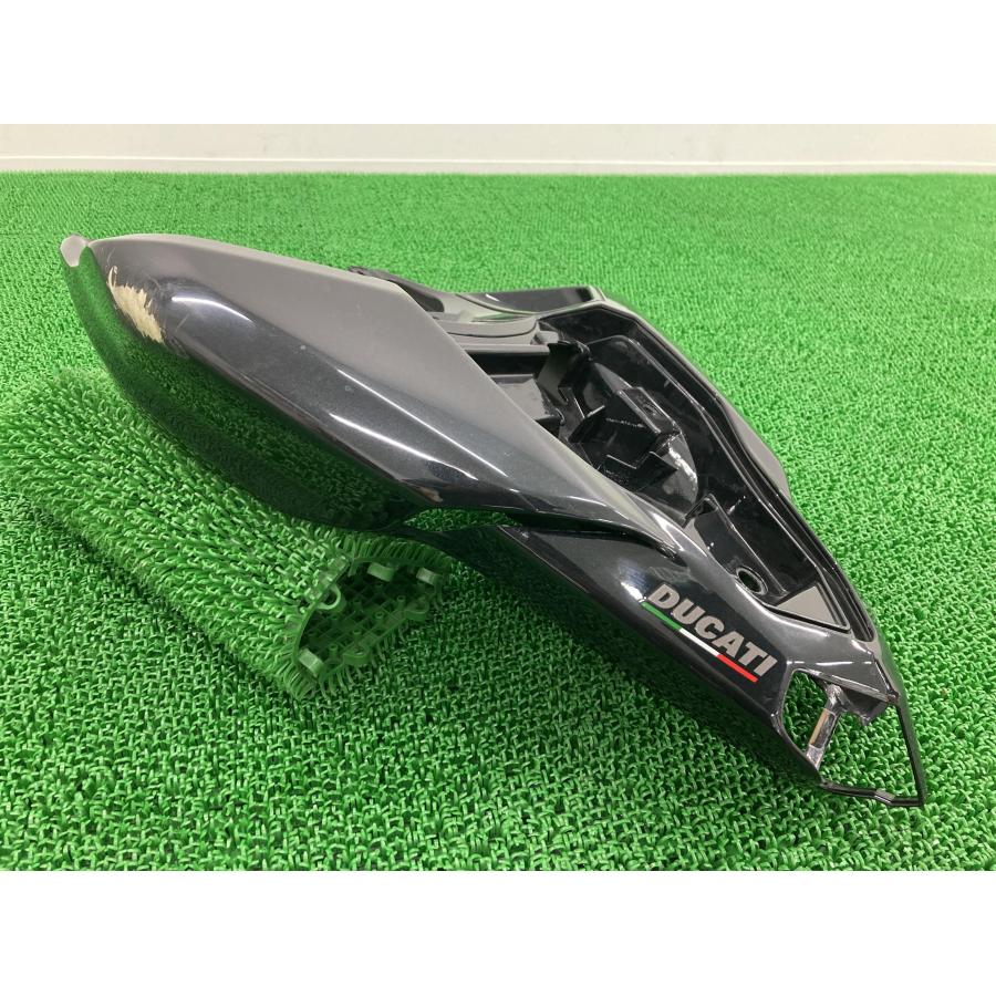1198S テールカウル 黒M 483.3.074.1A ドゥカティ 純正 バイク 部品 修復素材やカスタム素材に 品薄 希少品 車検 Genuine 【中古】 69 1198S テールカウル 黒M 483.3.074.1A ドゥカティ 純正 中古 バイク