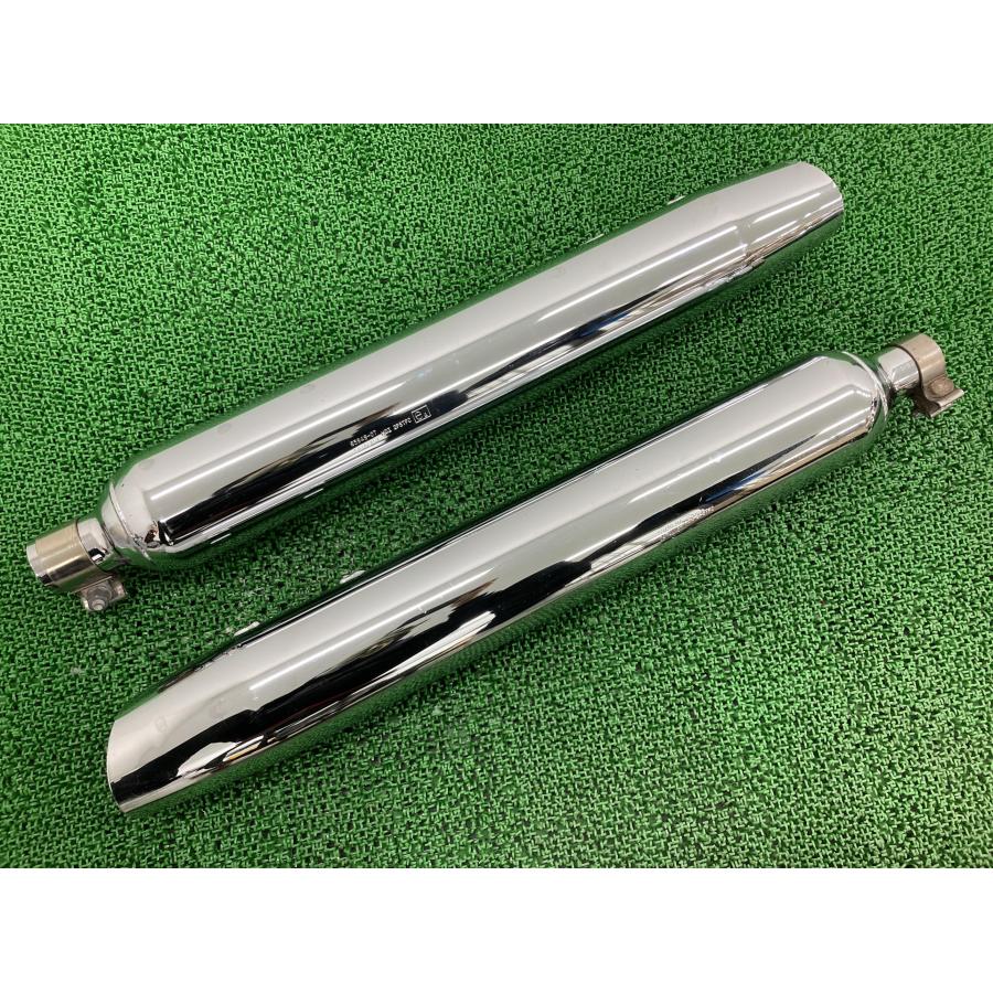 FLHRC1580 サイレンサーマフラー 左右 65748-07/65949-07 ハーレー 純正 65748-07 65949-07 ロードキングクラシック 【中古】 47 FLHRC1580 サイレンサーマフラー 左右 65748-07/65949-07 ハーレー