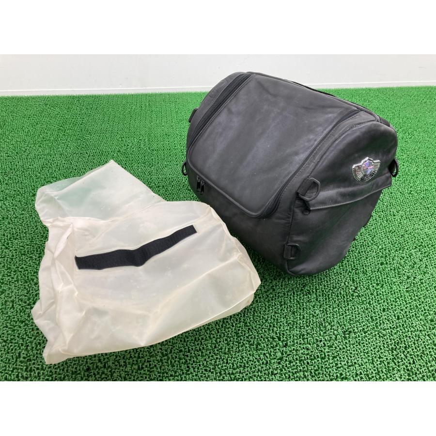 V-ROD バックレストバッグ ハーレー 純正 中古 バイク 部品 本革 100